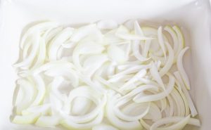 „”