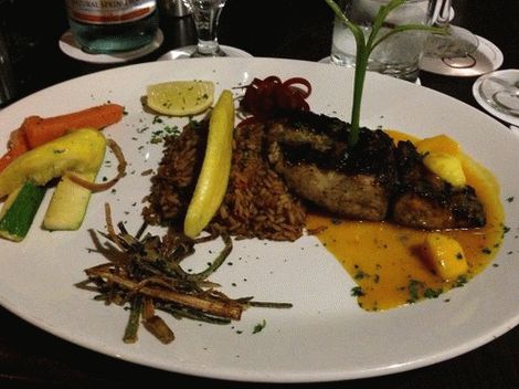 „blackened-mahi-mahi-with”
